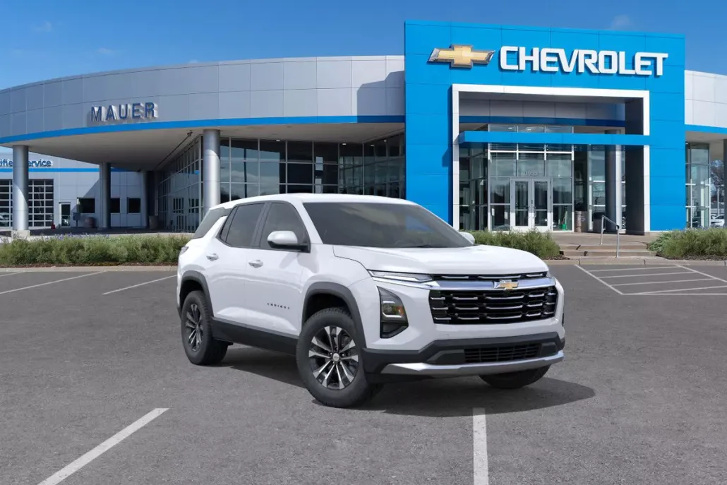 2026 Chevrolet Equinox LT photo 1