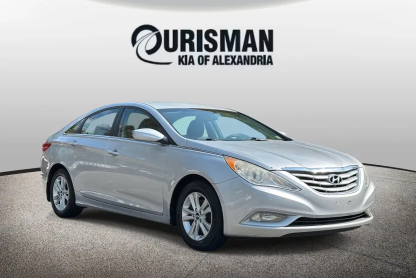 2013 Hyundai Sonata GLS photo 1