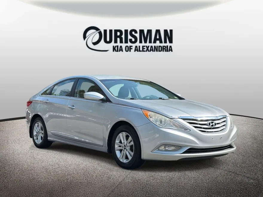2013 Hyundai Sonata GLS photo 1