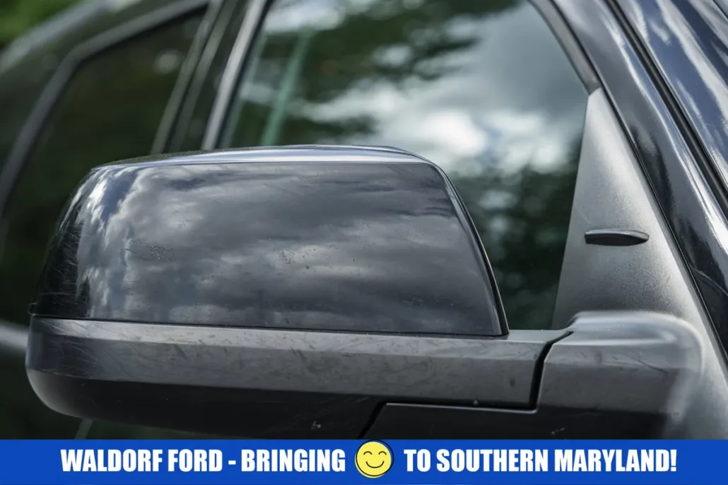 2018 Toyota Sequoia Base photo 1