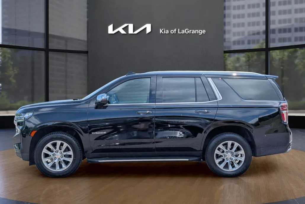 2023 Chevrolet Tahoe Premier photo 1