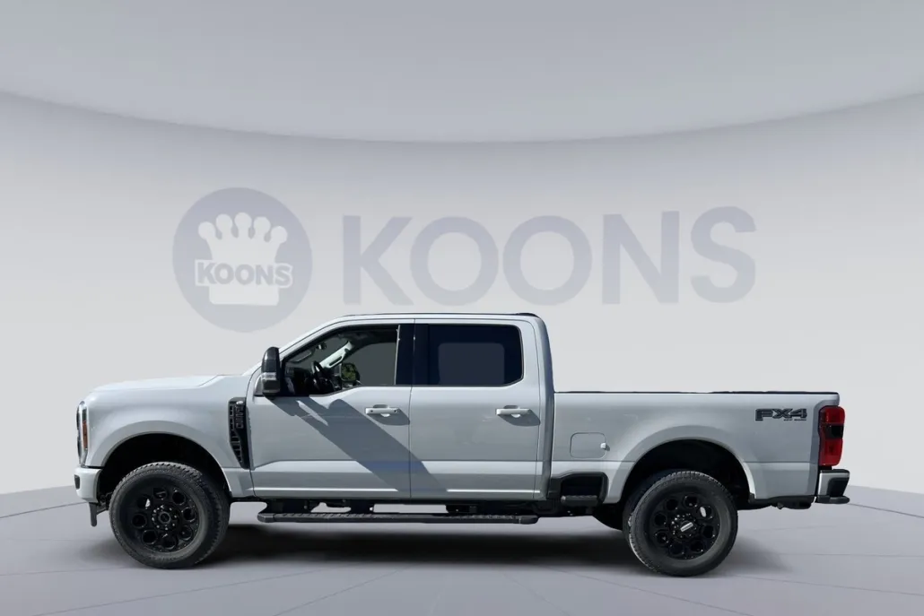 2026 Ford F-250 photo 1