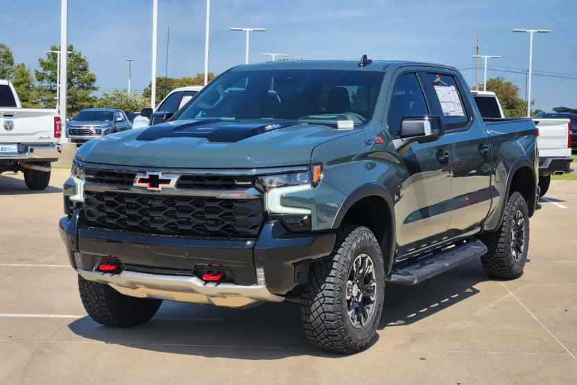 2026 Chevrolet Silverado ZR2 photo 1