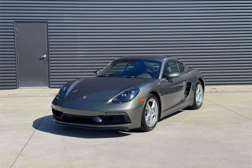 2025 Porsche Cayman Base photo 1
