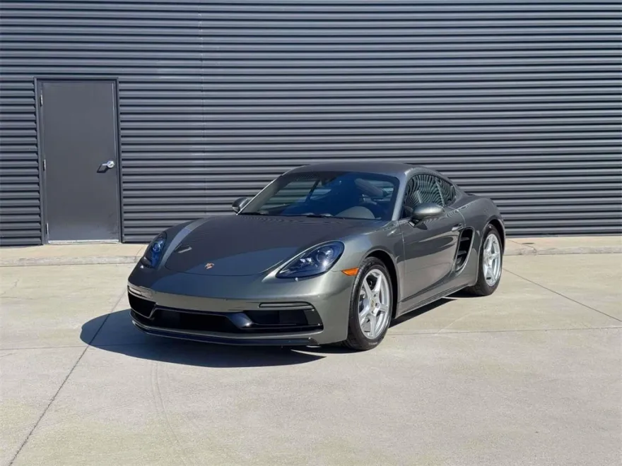 2025 Porsche Cayman Base photo 1
