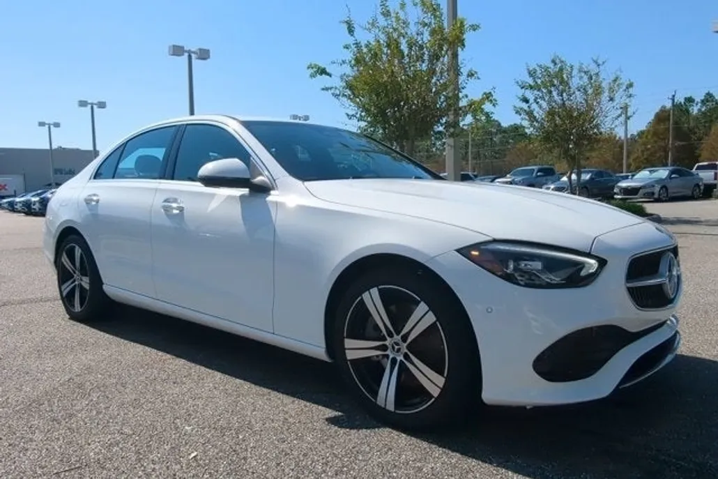 2025 Mercedes Benz C 300 photo 1