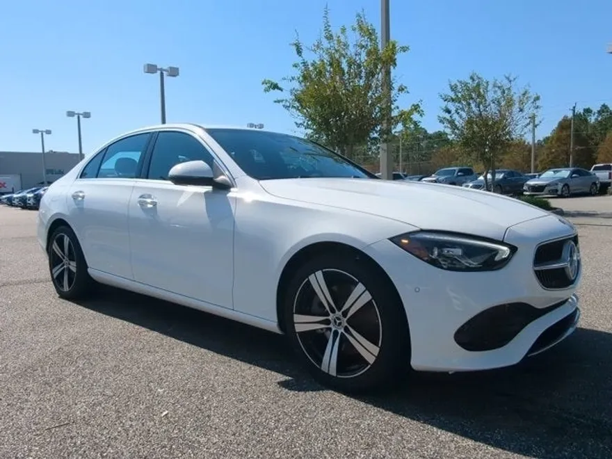 2025 Mercedes Benz C 300 photo 1