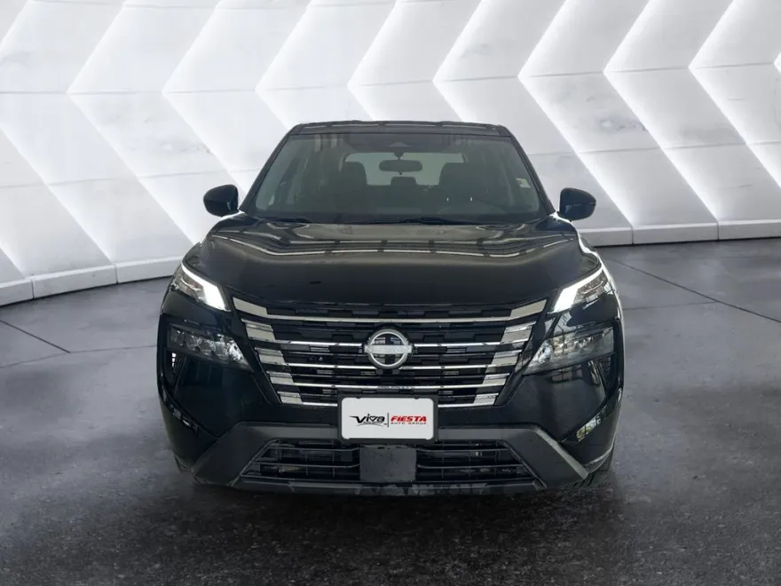 2024 Nissan Rogue SV photo 1