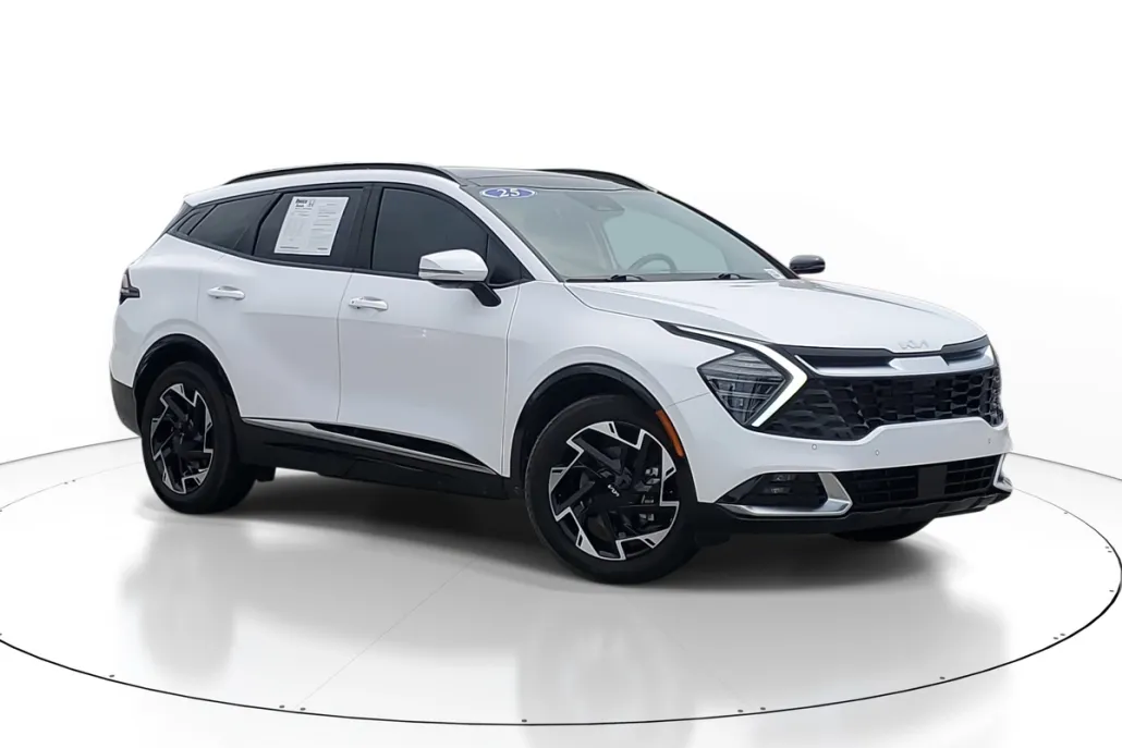 2025 Kia Sportage photo 1
