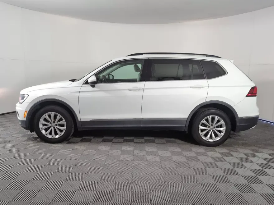 2018 Volkswagen Tiguan SE photo 1