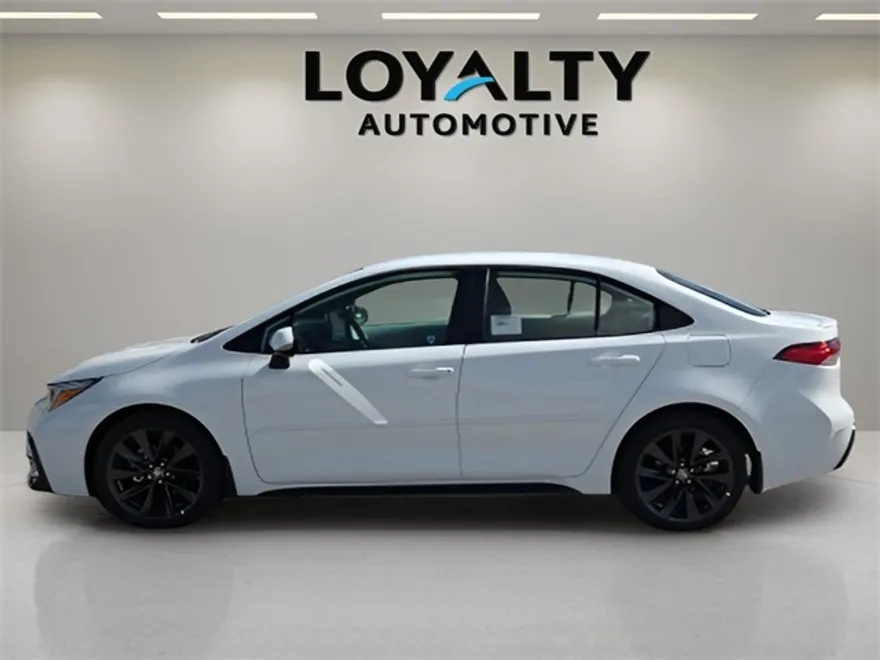 2026 Toyota Corolla SE photo 1