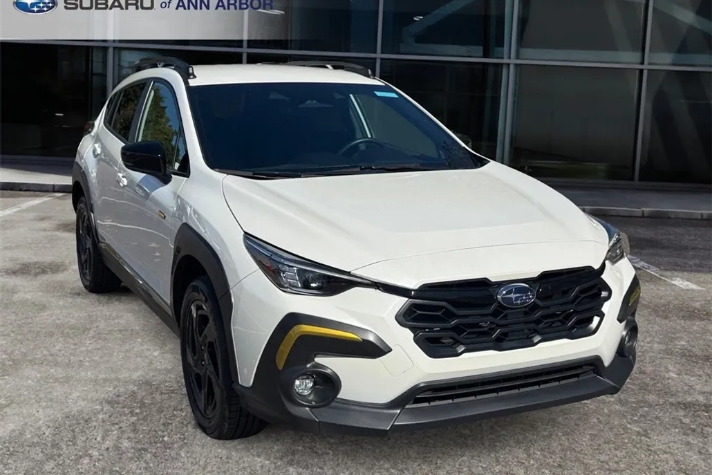 2024 Subaru Crosstrek Sport photo 1