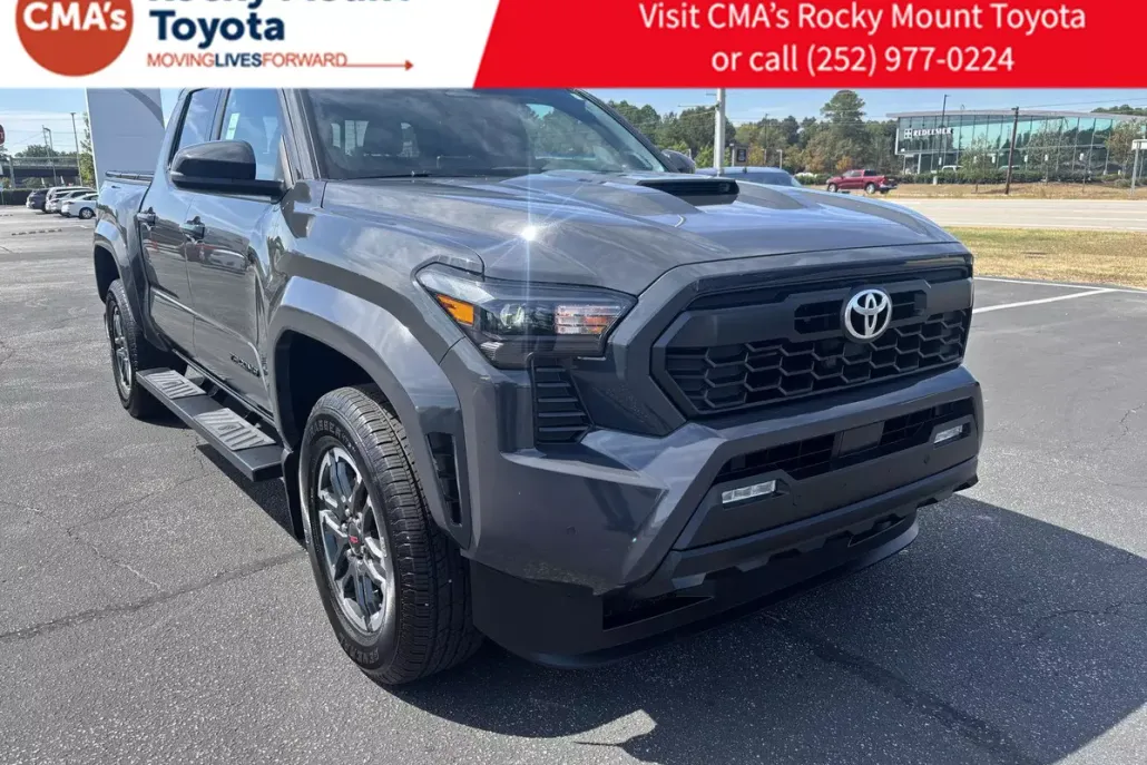 2025 Toyota Tacoma TRD Sport photo 1