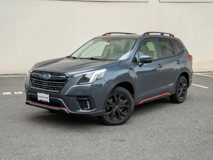 2022 Subaru Forester Sport photo 1