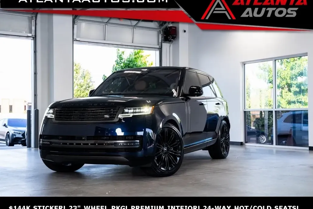 2023 Land Rover Range Rover SE photo 1