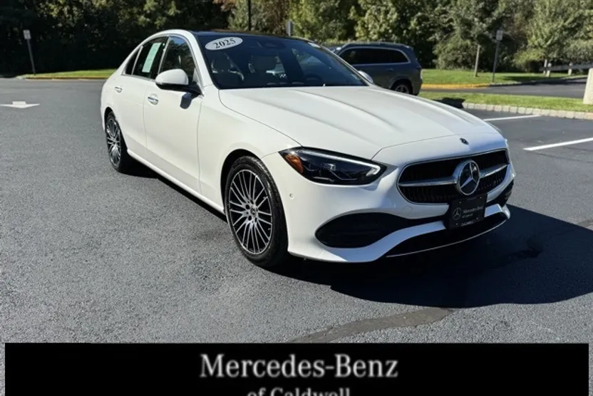 2025 Mercedes Benz C 300 4MATIC photo 1