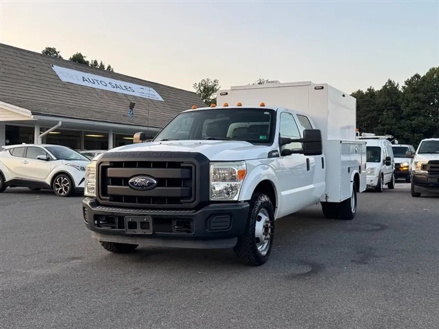 2012 Ford F-350 XL photo 1