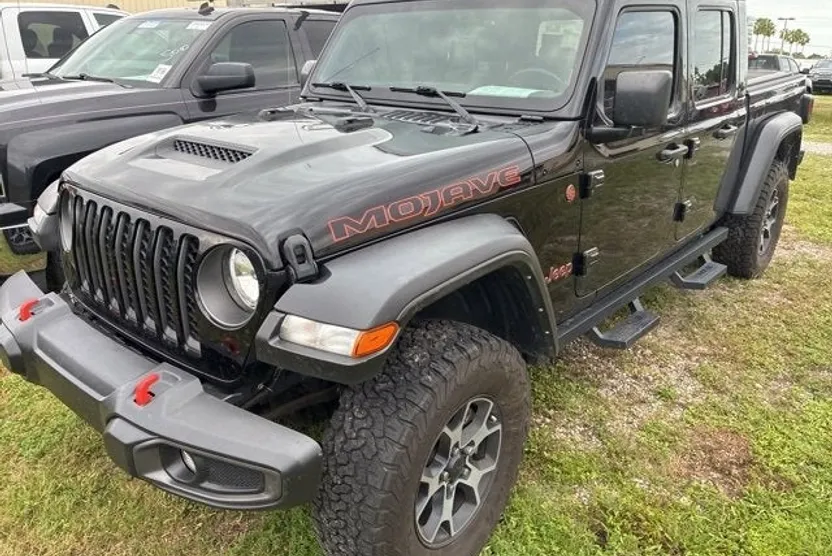 2022 Jeep Gladiator Mojave photo 1