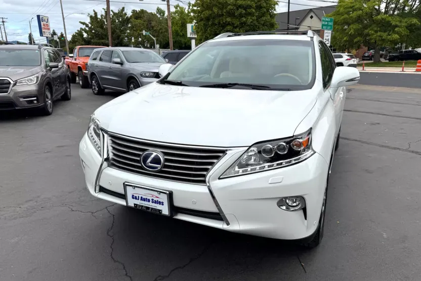 2015 Lexus RX 450h AWD photo 1