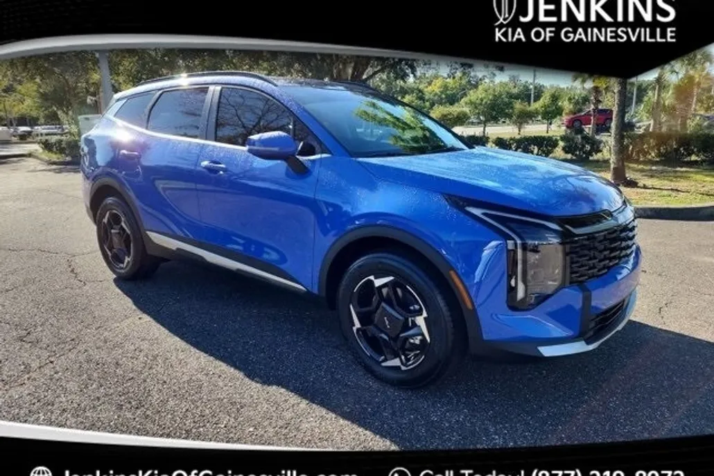 2026 Kia Sportage EX photo 1