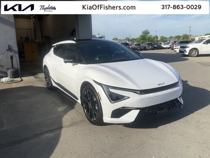 2025 Kia EV6 GT-Line photo 1