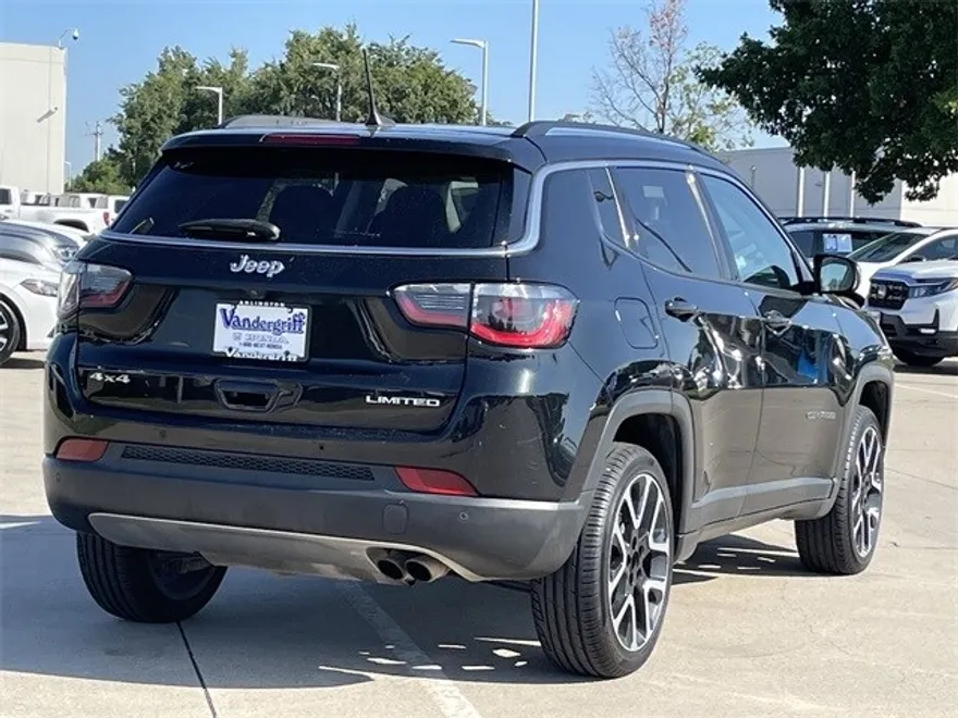 2021 Jeep Compass Limited photo 1