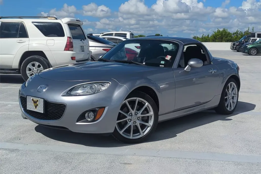 2011 Mazda MX-5 Miata Miata Touring photo 1