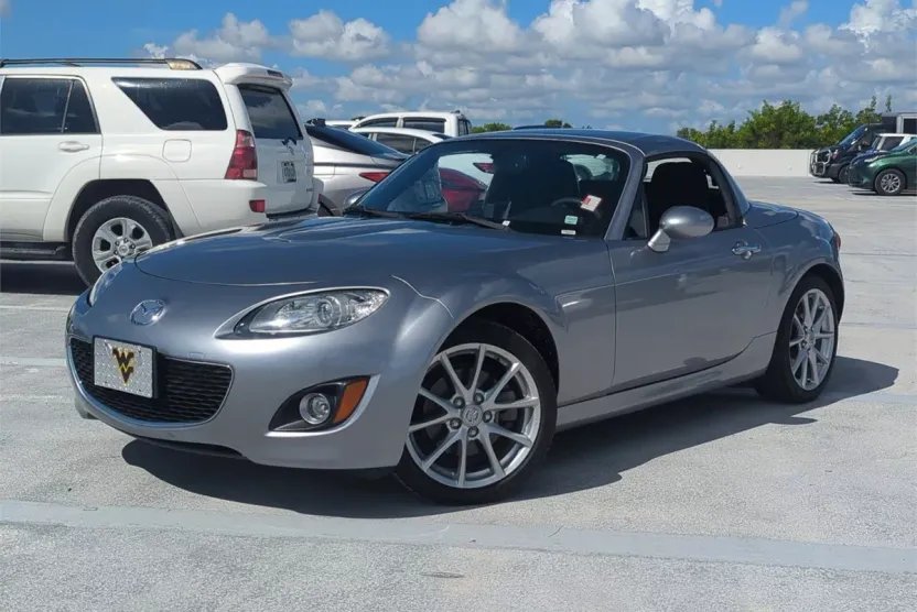 2011 Mazda MX-5 Miata Miata Touring photo 1