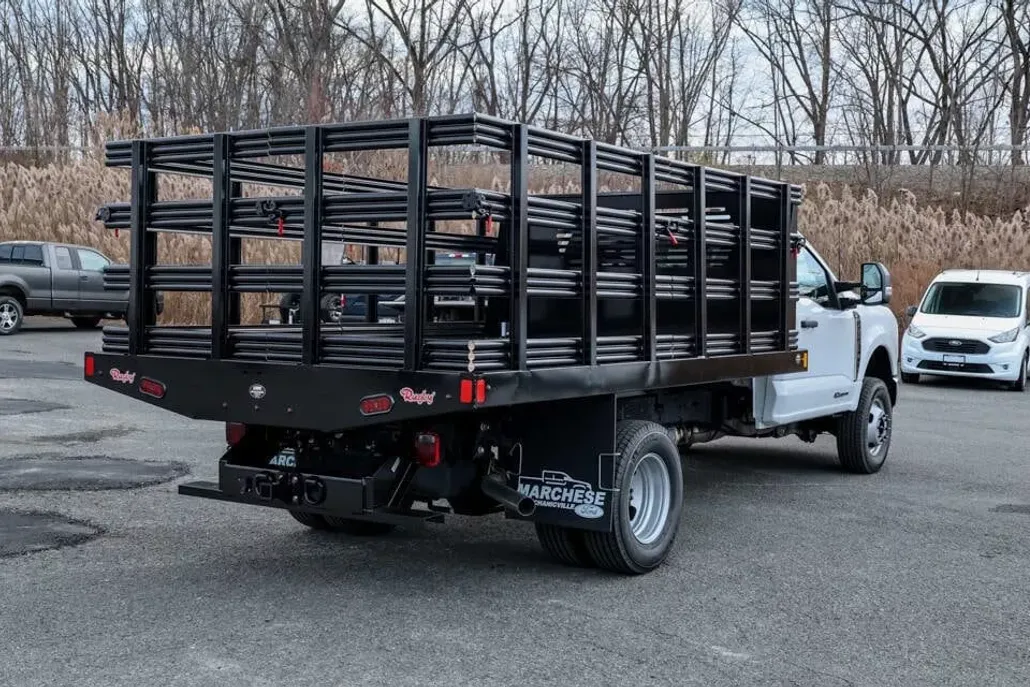 2024 Ford F-350 XL photo 1