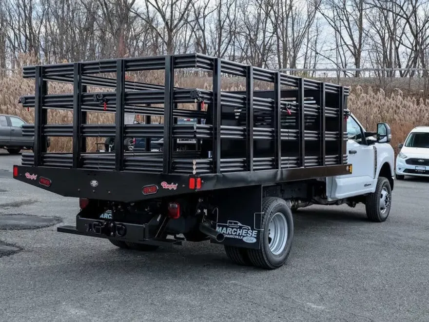 2024 Ford F-350 XL photo 1