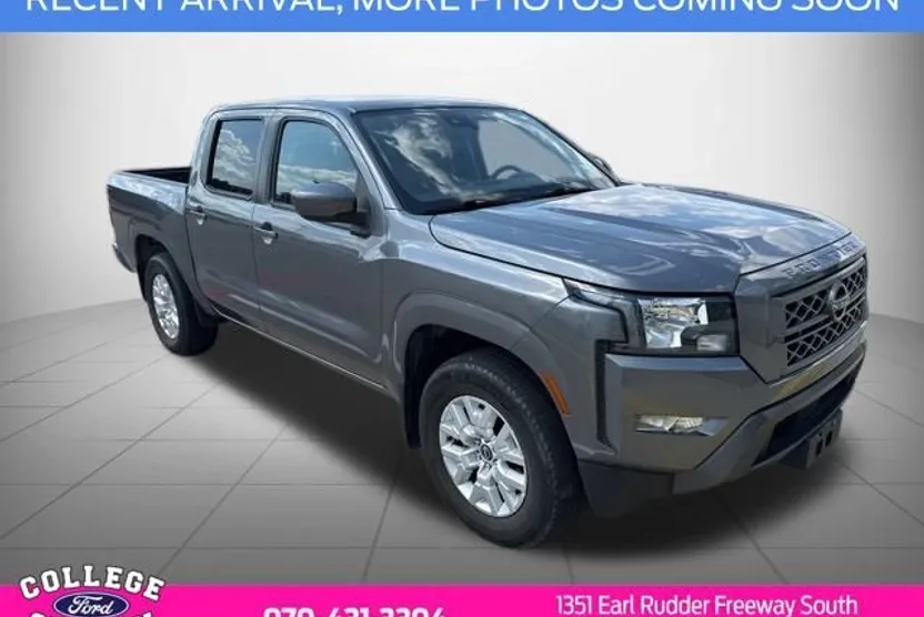 2022 Nissan Frontier SV photo 1