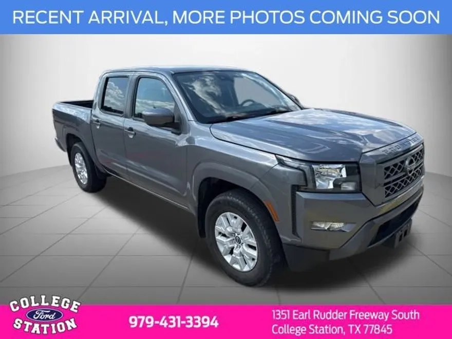 2022 Nissan Frontier SV photo 1