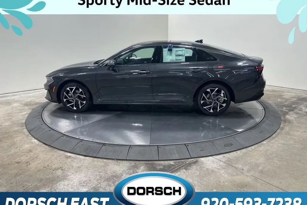 2026 Kia K5 EX photo 1