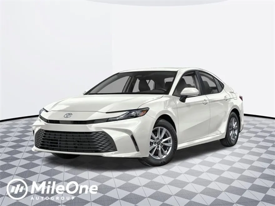 2026 Toyota Camry LE photo 1