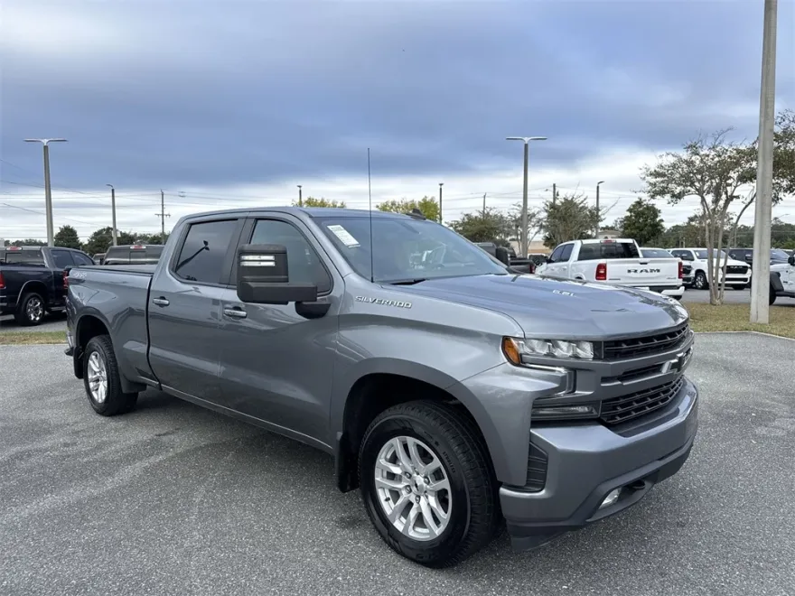 2022 Chevrolet Silverado 1500 RST photo 1