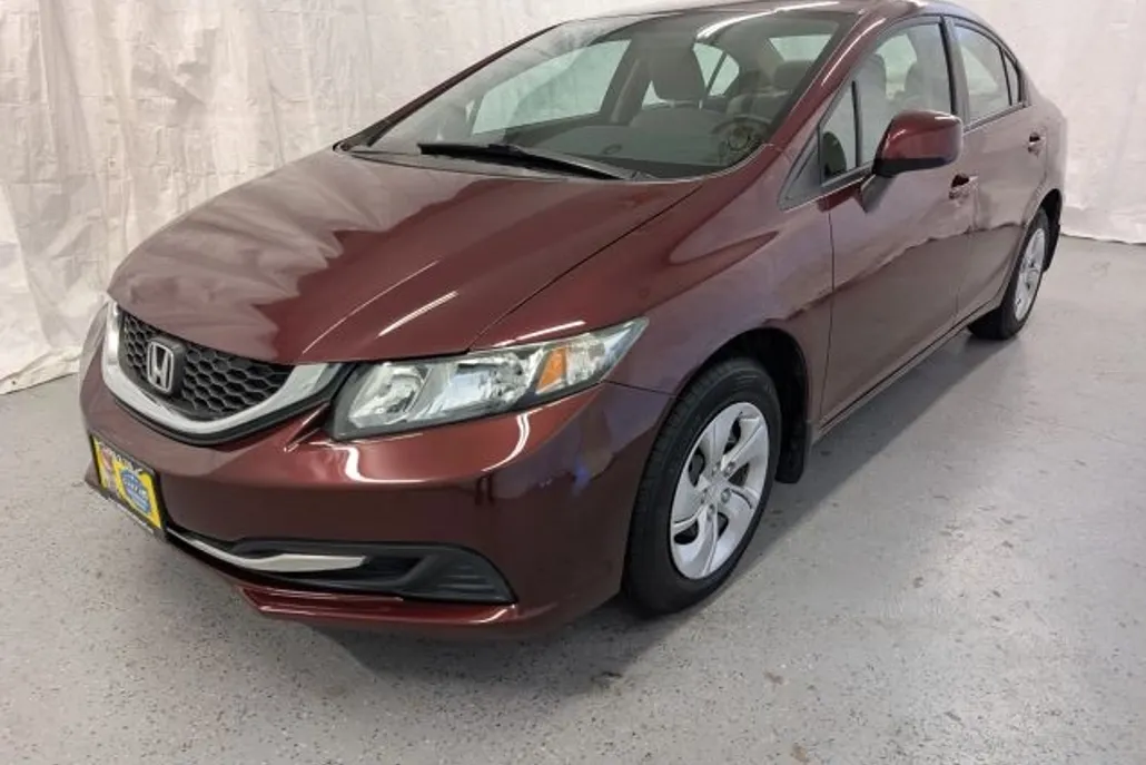 2013 Honda Civic LX photo 1