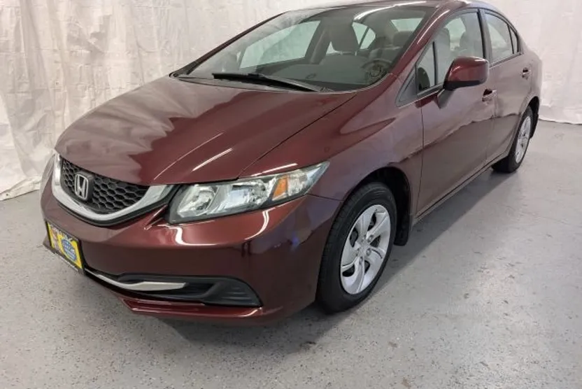 2013 Honda Civic LX photo 1