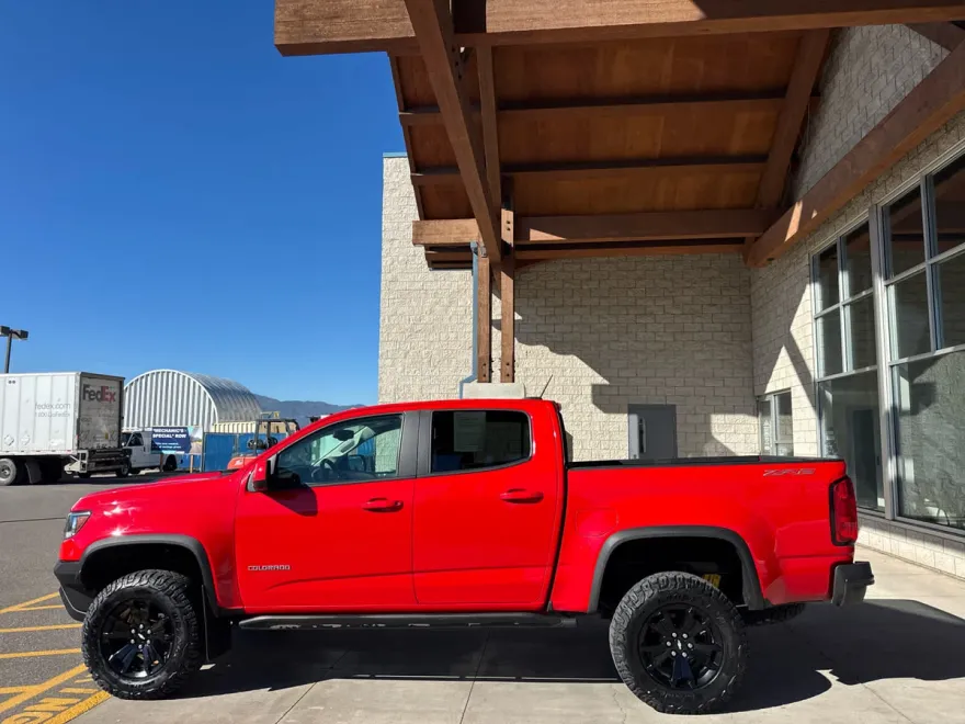 2019 Chevrolet Colorado ZR2 photo 1