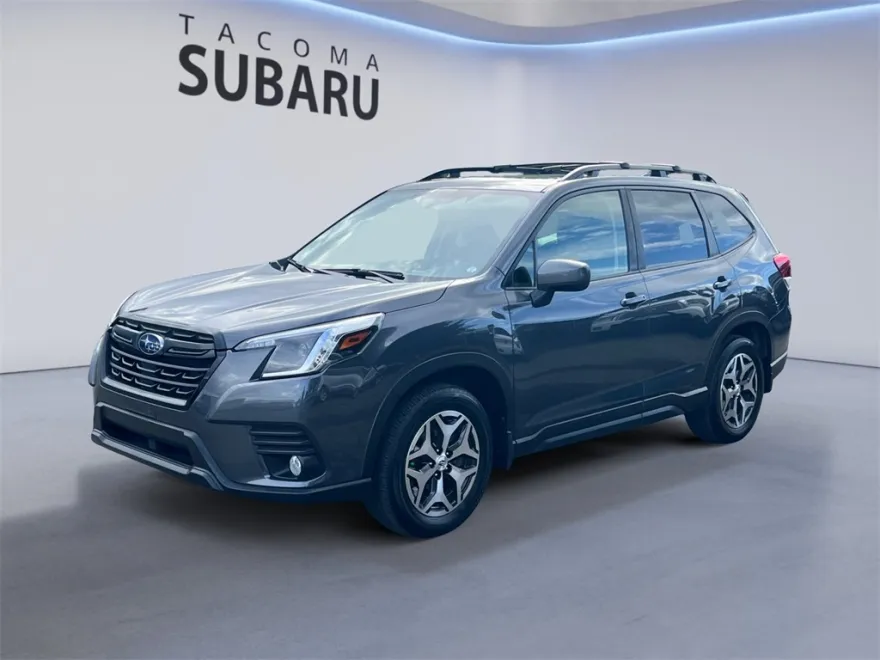 2023 Subaru Forester Premium photo 1