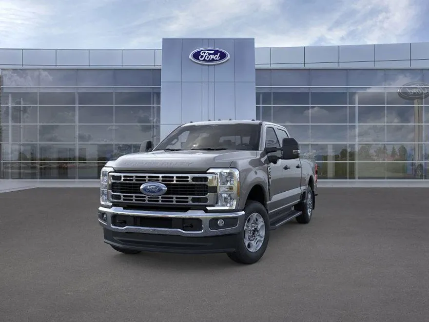 2026 Ford F-250 XLT photo 1