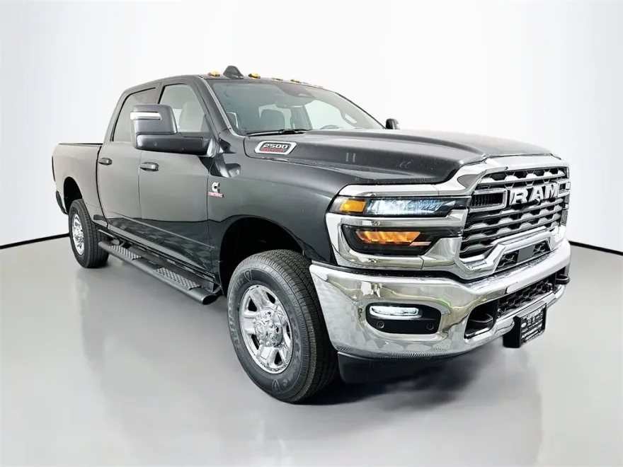 2025 Ram 2500 Tradesman photo 1