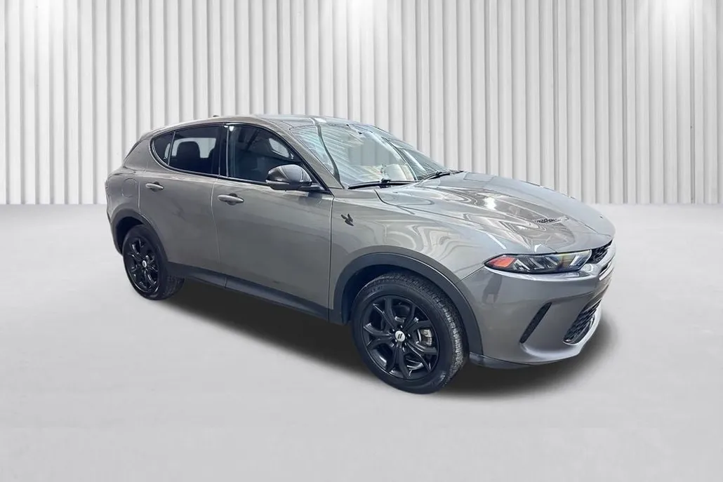 2023 Dodge Hornet GT photo 1