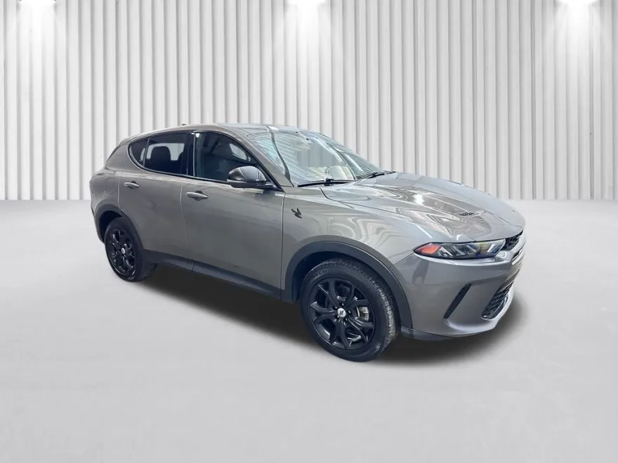 2023 Dodge Hornet GT photo 1