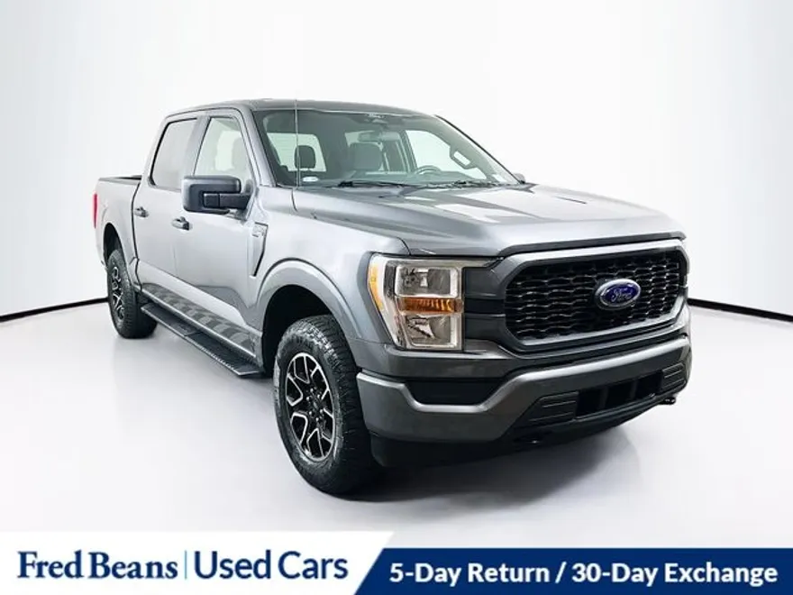 2022 Ford F-150 XL photo 1