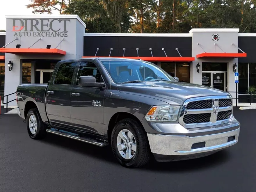 2019 Ram 1500 Classic Tradesman photo 1