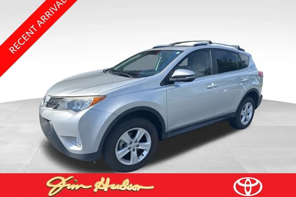 2014 Toyota RAV4 XLE photo 1