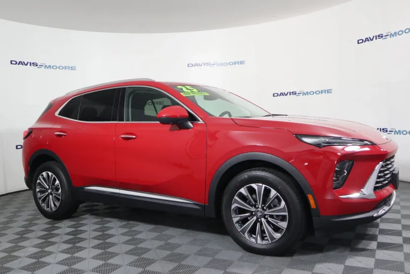 2025 Toyota RAV4 LE photo 1
