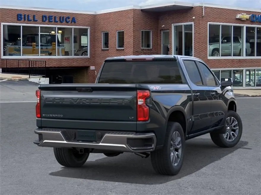 2026 Chevrolet Silverado 1500 LT photo 1