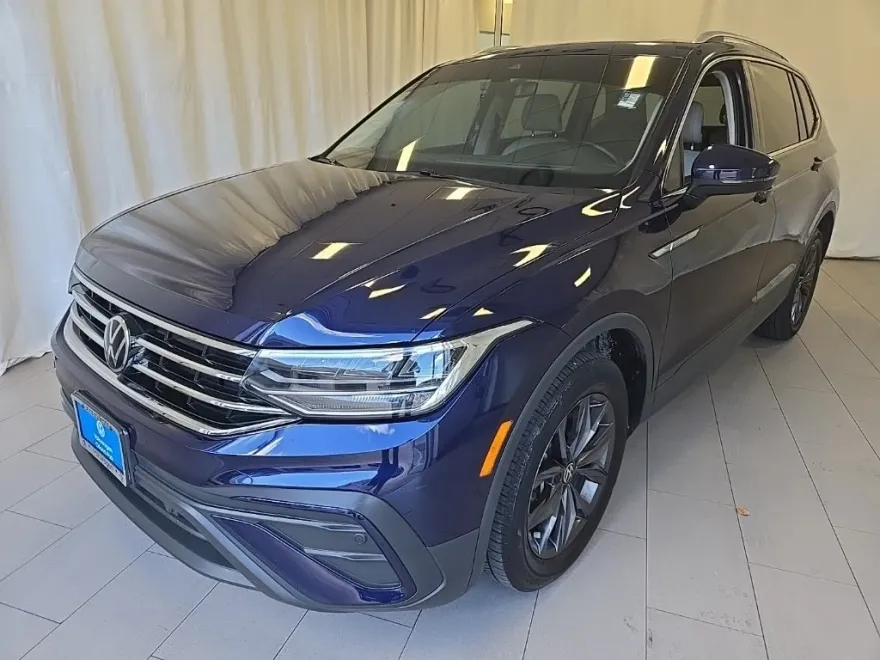 2022 Volkswagen Tiguan SE photo 1