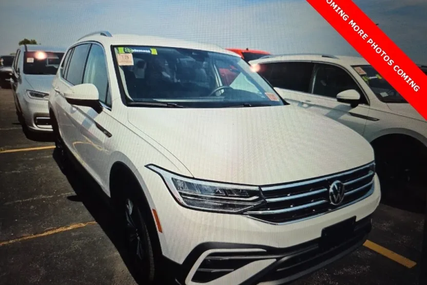 2024 Volkswagen Tiguan SE Wolfsburg Edition photo 1
